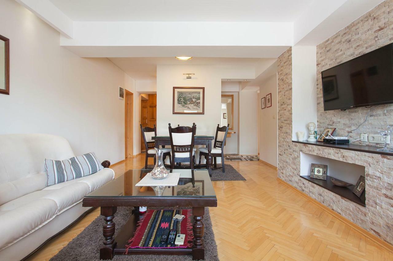 White Apartment Скопье Экстерьер фото